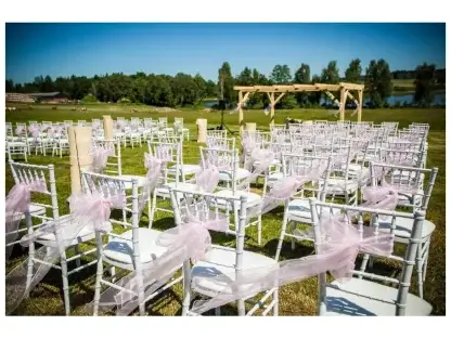 Stolička CHIAVARI biela - Prenájom - Image 2
